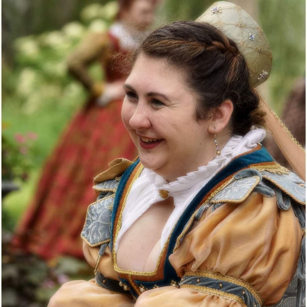 Meet your Posher, Gina